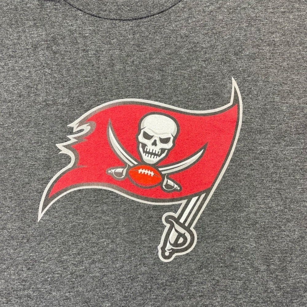 Fanatics NFL Tampa Bay Buccaneers Tom Brady Short Sleeve Tee Shirt Women's L - Picture 2 of 6
